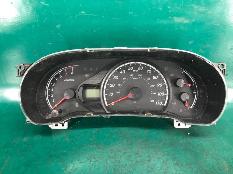 Панель приборов TOYOTA SIENNA 11-16 Минивэн 83800-08350 Б/У