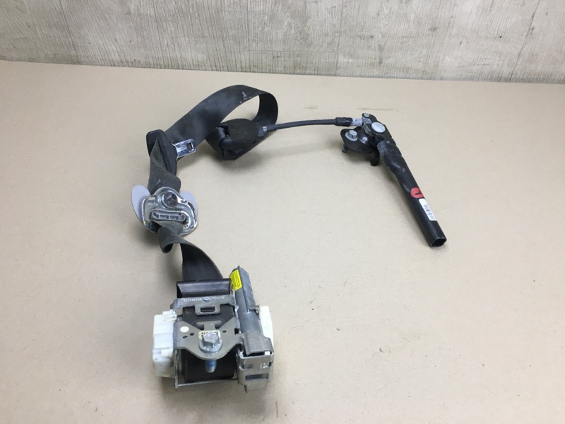 Ремень безопасности передний левый SONATA YF 10-14 2011 YF 2.4 G4KJ Ремень безопасности передний левый SONATA YF 10-14 2011 YF 2.4 G4KJ