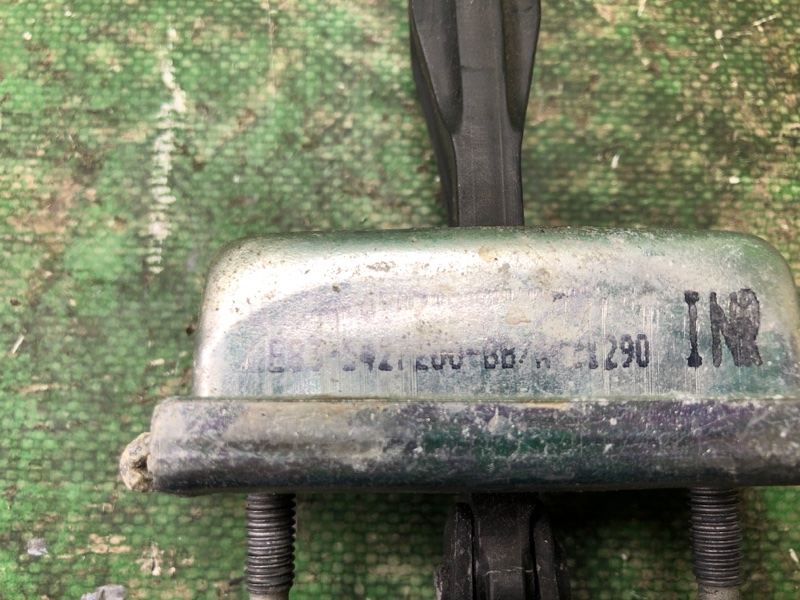 Ограничитель двери задний левый FIESTA 08-17 2012 1.6 C16HDEX