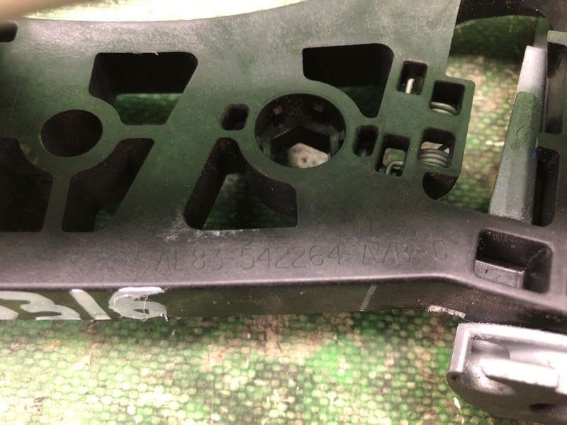 Ручка двери наружная задняя правая FIESTA 08-17 2012 1.6 C16HDEX