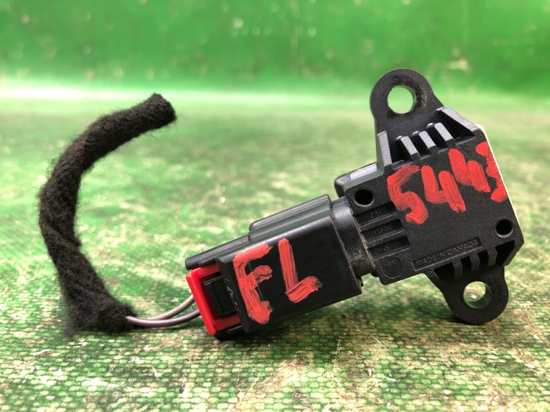 Запчасть датчик удара передний левый FORD FIESTA 08-17 2012 1.6 C16HDEX CT4Z-14B345-A Б/У Датчик удара передний левый FORD FIESTA 08-17 2012 1.6 C16HDEX CT4Z-14B345-A Б/У