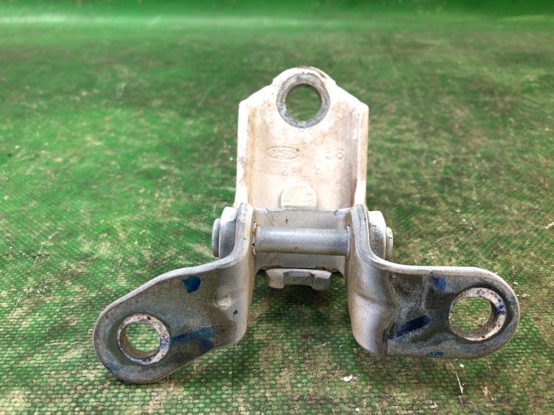 Петля двери верхняя задняя правая FIESTA 08-17 2012 1.6 C16HDEX