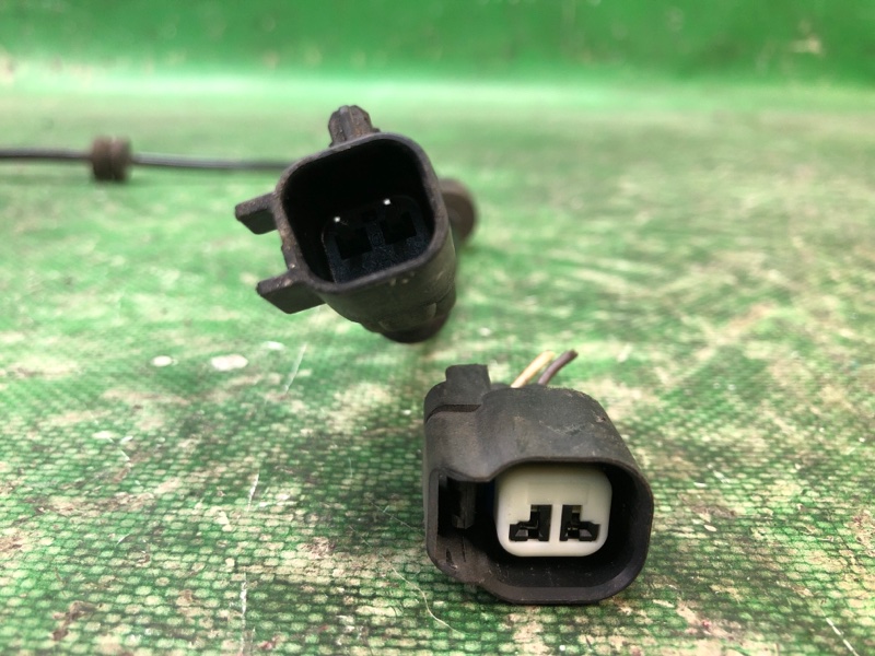 Датчик ABS задний FIESTA 08-17 2012 1.6 C16HDEX