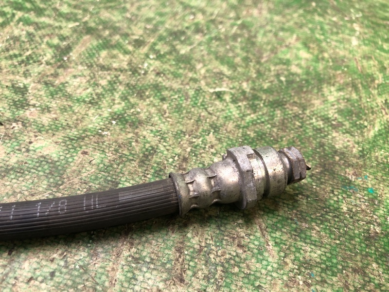 Трубка тормозная задняя левая FORD FIESTA 08-17 1.6 C16HDEX