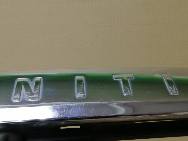 Панель подсветки номера QX60/JX35 12-20 2013 3.5 VQ35DE Панель подсветки номера QX60/JX35 12-20 2013 3.5 VQ35DE