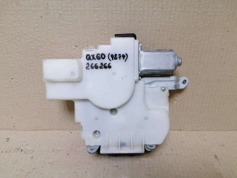 Замок крышки багажника INFINITI QX60/JX35 12-20 2013 3.5 VQ35DE 90500-3JA1A Б/У