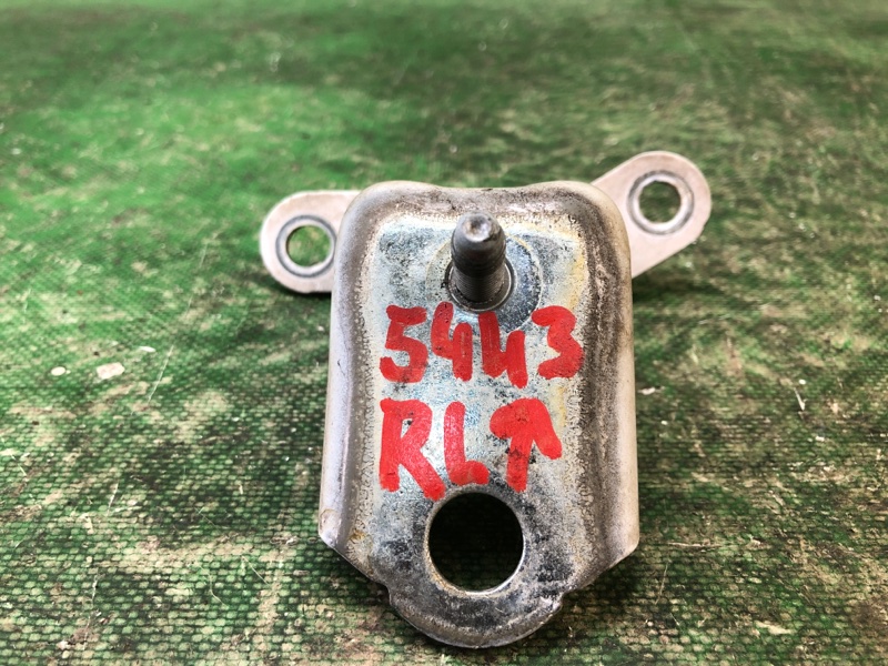 Петля двери верхняя задняя левая FORD FIESTA 08-17 2012 1.6 C16HDEX 8A6Z-5826801-B Б/У