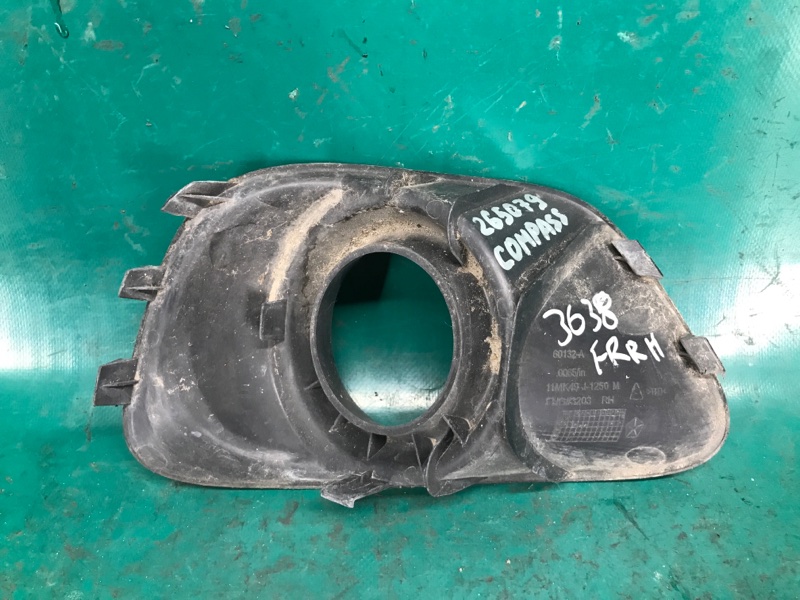 Накладка противотуманной фары правая COMPASS 06-16 2012 Внедорожник 2.0