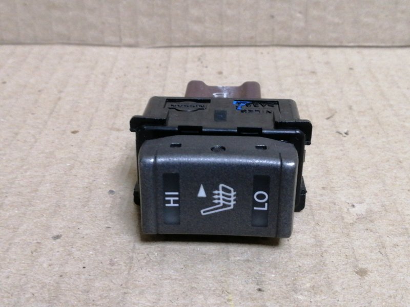 Кнопка обогрева сидений задняя правая QX60/JX35 12-20 2013 3.5 VQ35DE