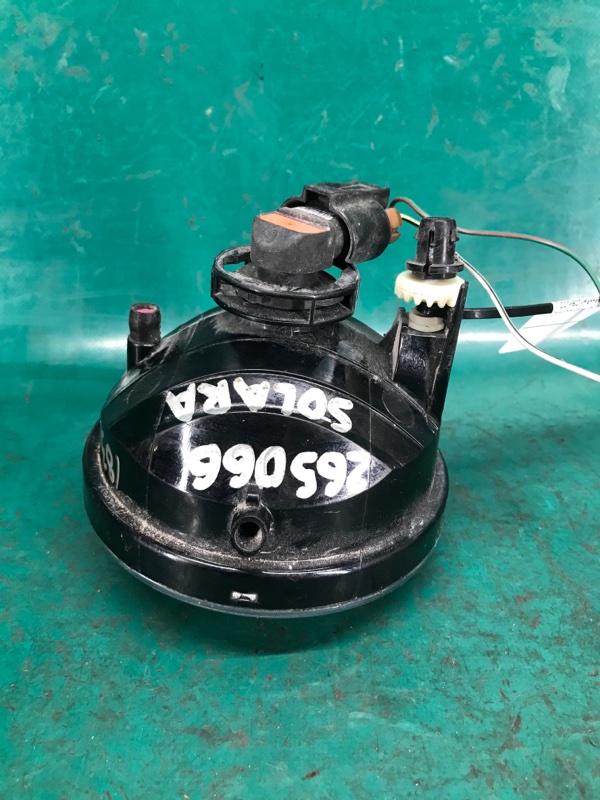 Противотуманная фара левая SOLARA 03-09 2006 Кабриолет 3.3 3MZ-FE