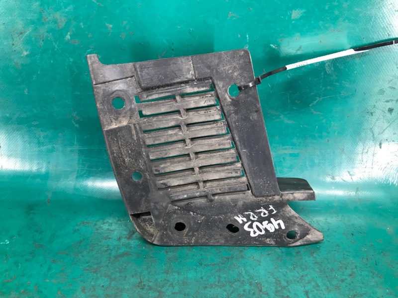 Брызговик передний правый NISSAN ROGUE 08-15 2013 Внедорожник 2.5 QR25DE 76852-1VK0A Б/У