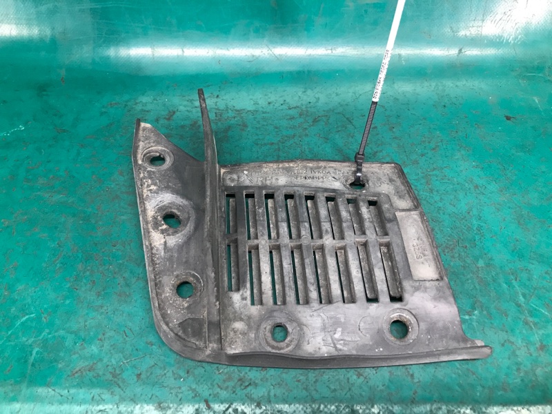 Брызговик передний правый ROGUE 08-15 2013 Внедорожник 2.5 QR25DE