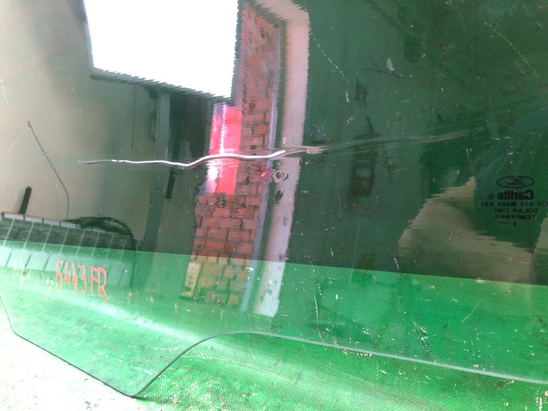 Стекло двери переднее правое FIESTA 08-17 2012 1.6 C16HDEX Стекло двери переднее правое FIESTA 08-17 2012 1.6 C16HDEX