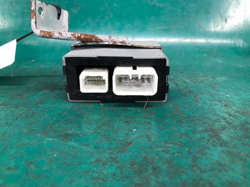 Блок электронный RX300/330/350/400 03-09 2007 Внедорожник 3.5 2GR-FE