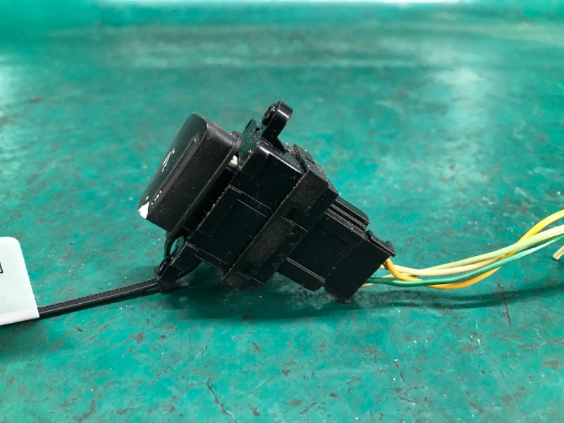 Кнопки на руль правые KIA FORTE/CERATO TD 08-13 Седан G4KD 2.0L