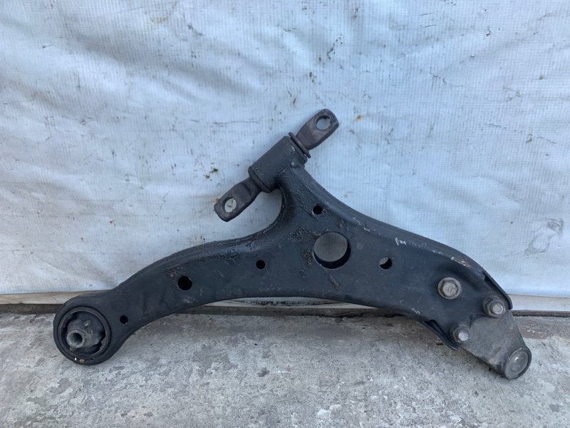 Рычаг передней подвески нижний левый TOYOTA CAMRY 40 06-11 2.4 2AZFXE