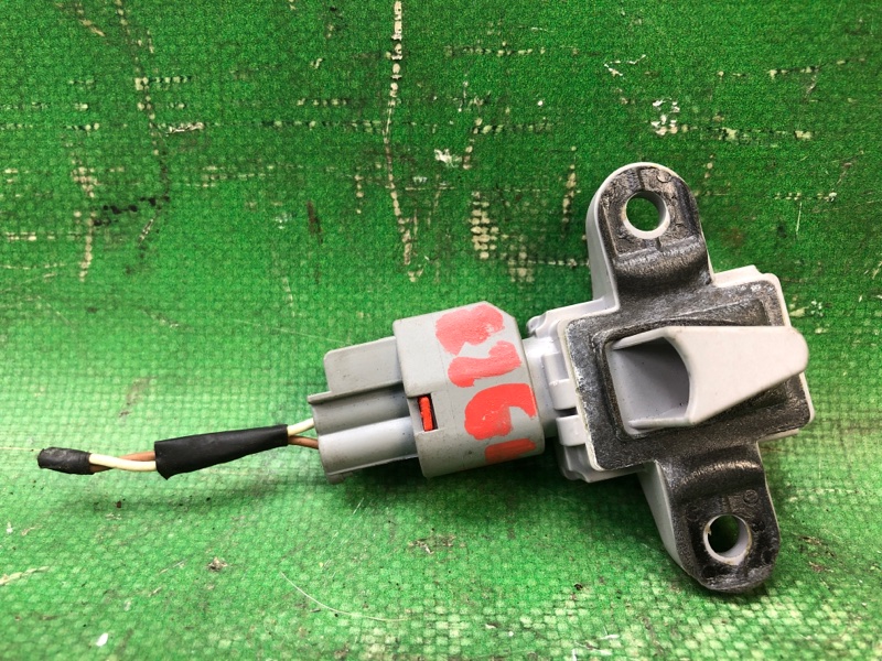 Датчик удара передний левый SOUL AM 08-13 2011 G4NA Датчик удара передний левый SOUL AM 08-13 2011 G4NA