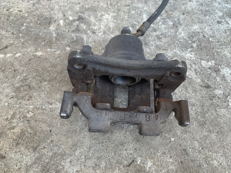 Суппорт тормозной задний левый QX60/JX35 12-20 2013 3.5 VQ35DE