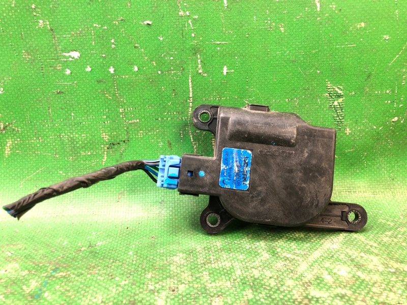 Моторчик заслонки печки KIA SOUL AM 08-13 2011 G4NA 97154-2K000 Б/У