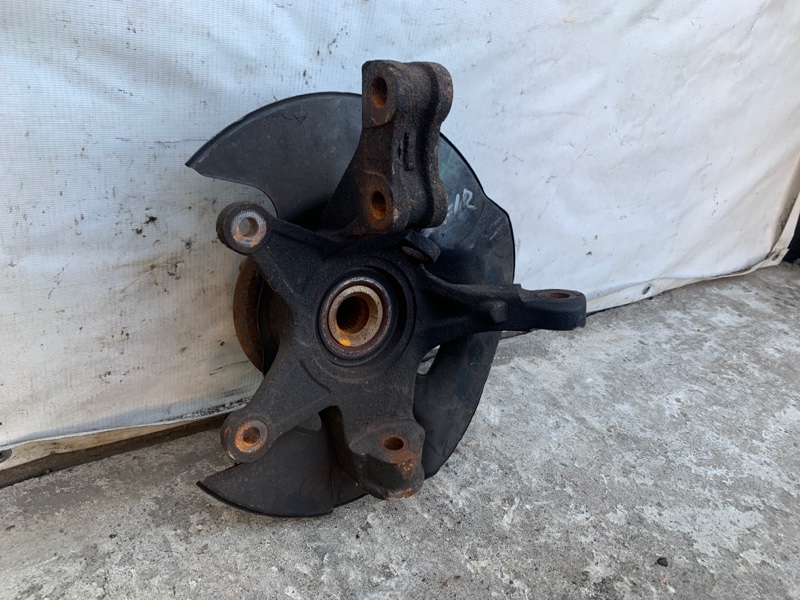 Кулак поворотный правый MDX (YD1) 00-06 2002 3.5