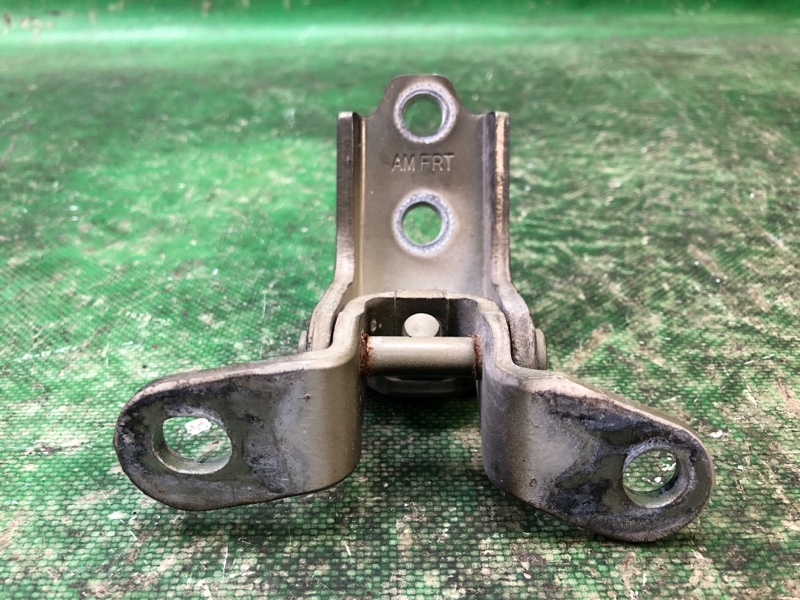 Петля двери нижняя передняя правая SOUL AM 08-13 2011 G4NA Петля двери нижняя передняя правая SOUL AM 08-13 2011 G4NA