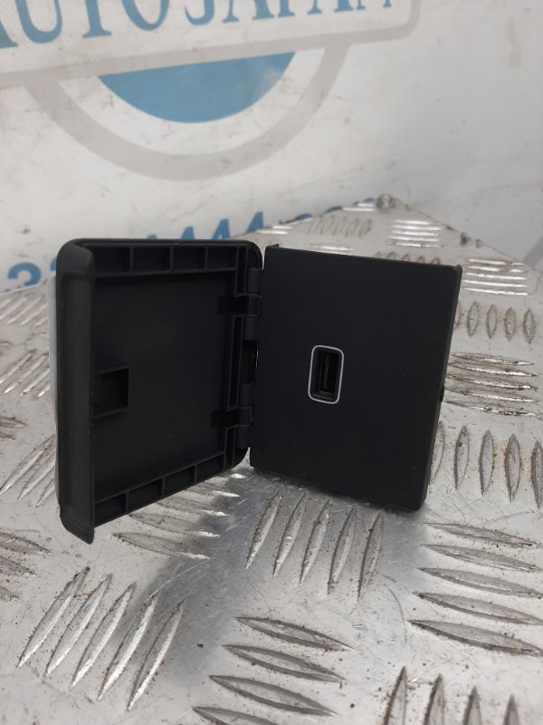 Запчасть usb адаптер ACURA RDX 19- 2019 Внедорожник 2.0 39113-THR-A11 Б/У USB адаптер ACURA RDX 19- 2019 Внедорожник 2.0 39113-THR-A11 Б/У