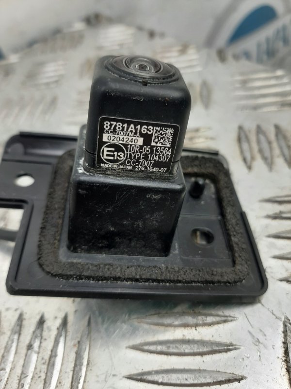 Камера заднего вида задняя OUTLANDER GF 12-