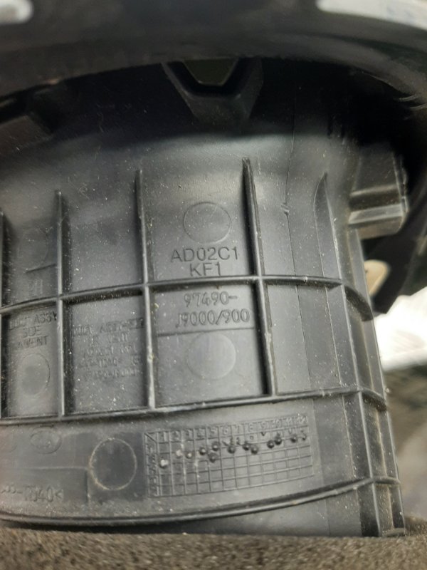 Дефлектор воздушный правый KONA OS 17-23 Дефлектор воздушный правый KONA OS 17-23