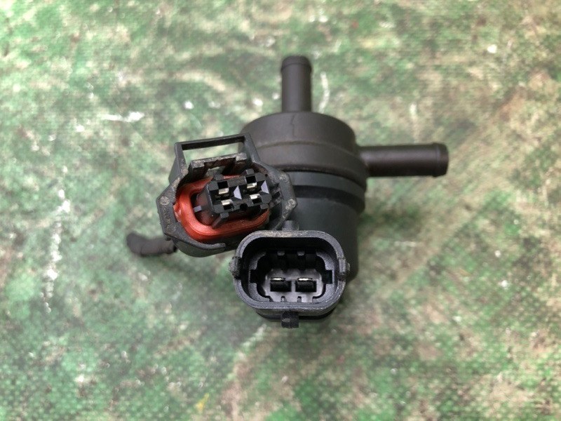 Клапан абсорбера SOUL AM 08-13 2011 G4NA