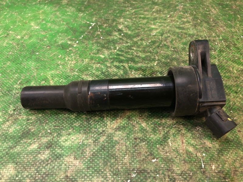 Запчасть катушка зажигания KIA SOUL AM 08-13 2011 G4NA 27300-2E000 Б/У Катушка зажигания KIA SOUL AM 08-13 2011 G4NA 27300-2E000 Б/У