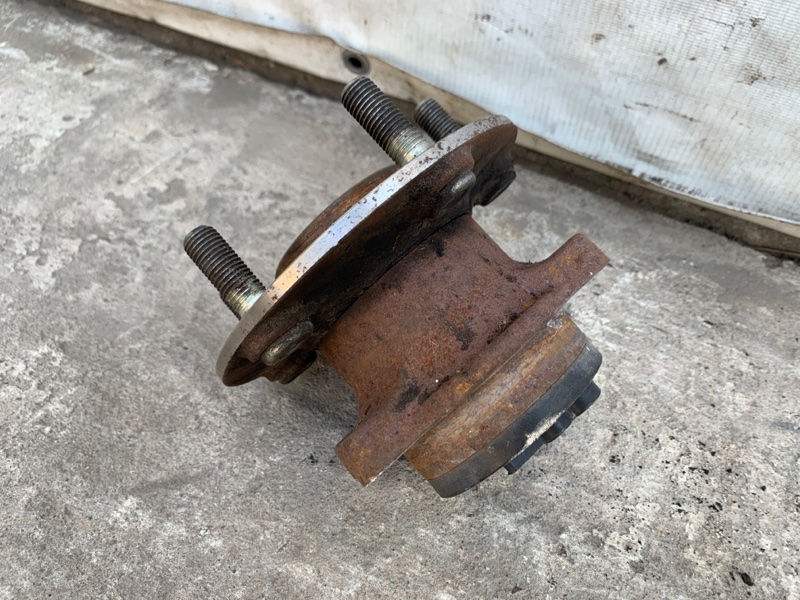 Ступица задняя MITSUBISHI OUTLANDER GF 12- GF8W 2.4 4J12 Ступица задняя MITSUBISHI OUTLANDER GF 12- GF8W 2.4 4J12