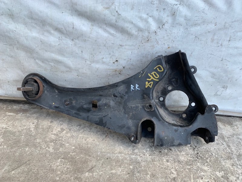 Рычаг задней подвески продольный правый OUTLANDER GF 12- 2016 GF8W 2.4 4J12