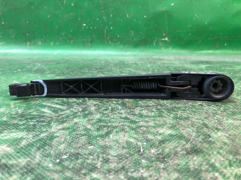 Поводок стеклоочистителя задний KIA SOUL AM 08-13 G4NA