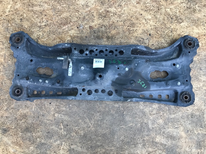 Балка задней подвески TOYOTA CAMRY 55 14-17 2016 2.5 2ARFE 51206-06091 Б/У