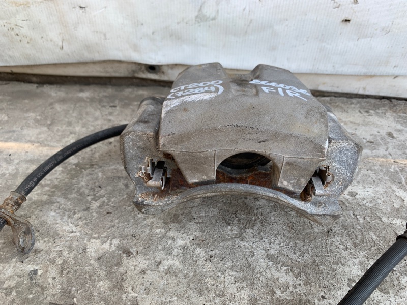 Суппорт тормозной передний правый CT200 11-17 2013 1.8 2ZRFXE