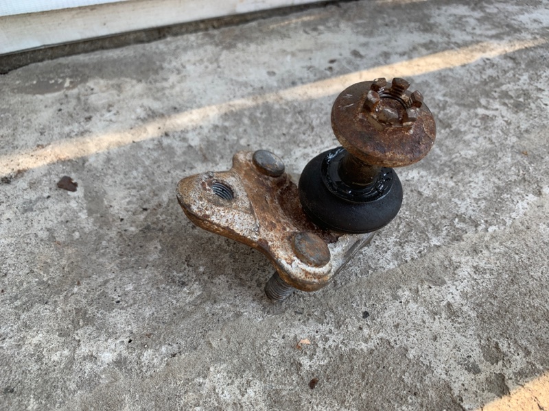 Шаровая опора передняя правая CT200 11-17 2013 1.8 2ZRFXE