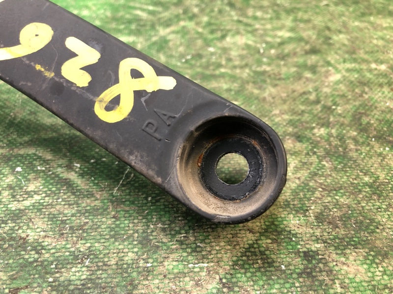 Поводок стеклоочистителя передний правый SOUL AM 08-13 2011 G4NA Поводок стеклоочистителя передний правый SOUL AM 08-13 2011 G4NA