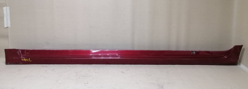 Накладка порога наружная левая LEXUS CT200 11-17 2013 1.8 2ZRFXE 75860-76010-D0 Б/У