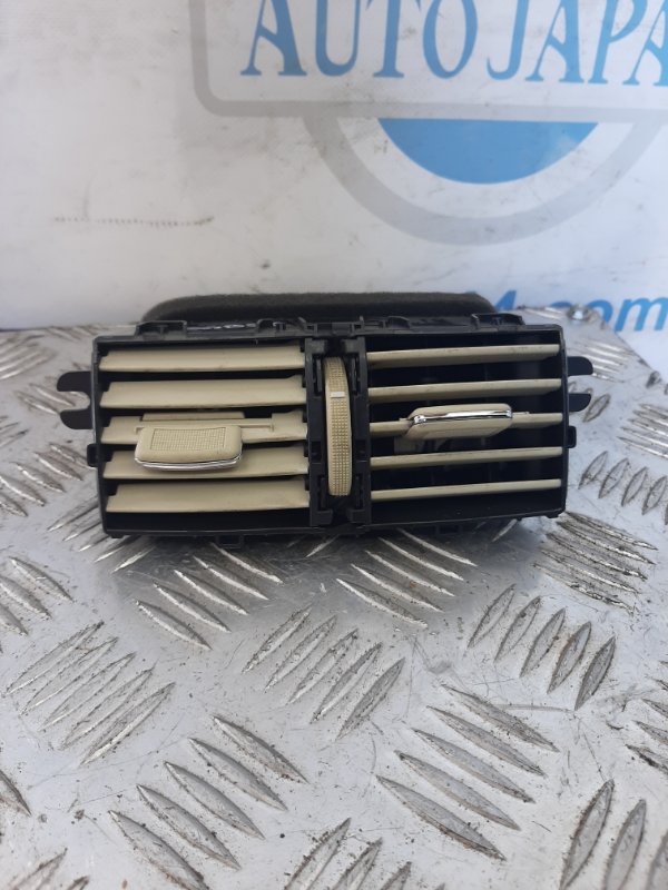 Дефлектор воздушный задний INFINITI Q50 15-20 2017 Седан 3.0 VR30DDTT 68794-4GA0B Б/У