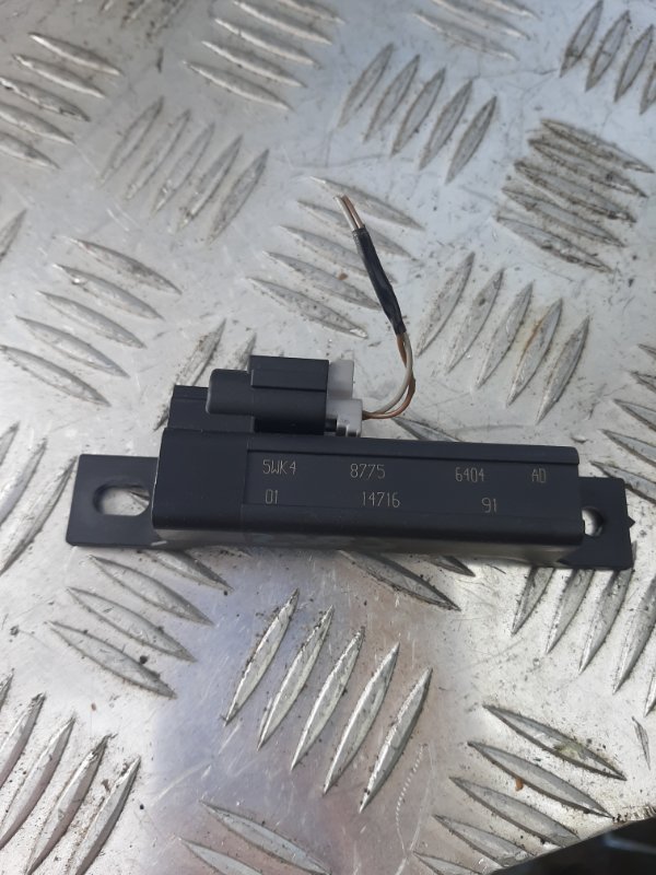 Антенна INFINITI Q50 15-20 2017 Седан 3.0 VR30DDTT 285E5-JK60A Б/У