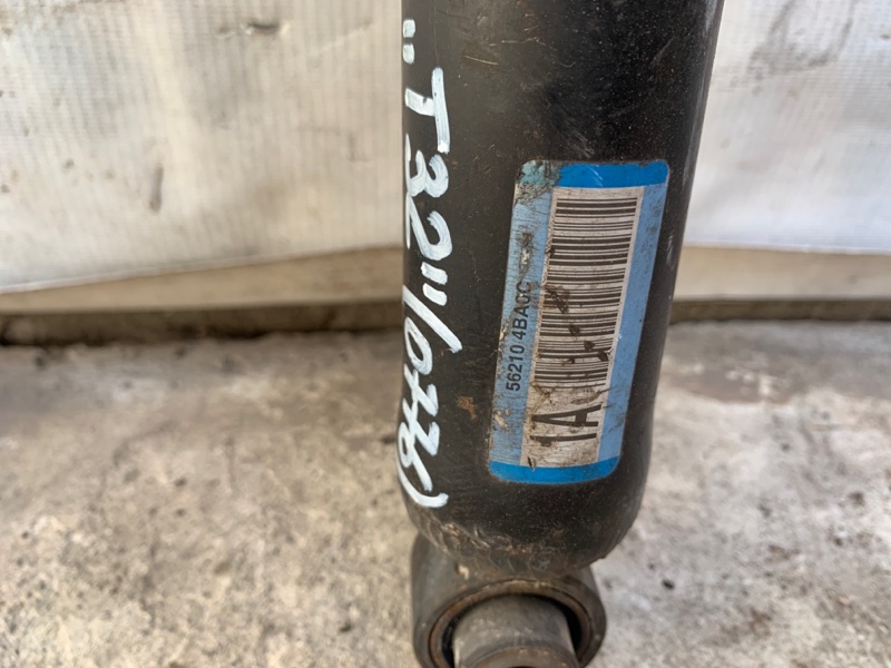 Амортизатор задний X-TRAIL/ROGUE T32 13-20 2014 2.5 QR25DE