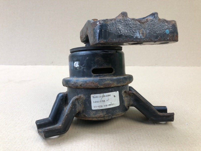 Подушка двигателя KIA SOUL AM 08-13 2011 G4NA 21810-2K600 Б/У