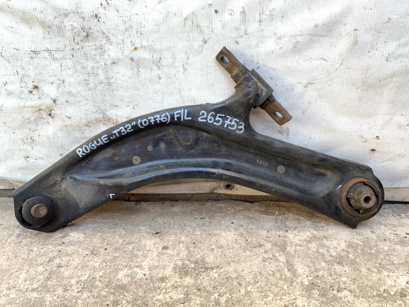 Запчасть рычаг передней подвески нижний левый NISSAN X-TRAIL/ROGUE T32 13-20 2014 2.5 QR25DE 54501-4BA0A Б/У Рычаг передней подвески нижний левый NISSAN X-TRAIL/ROGUE T32 13-20 2014 2.5 QR25DE 54501-4BA0A Б/У