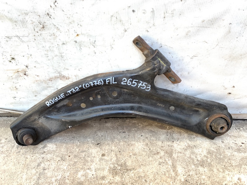 Рычаг передней подвески нижний левый X-TRAIL/ROGUE T32 13-20 2014 2.5 QR25DE Рычаг передней подвески нижний левый X-TRAIL/ROGUE T32 13-20 2014 2.5 QR25DE