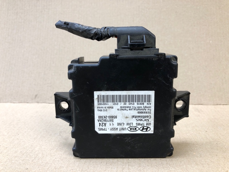 Блок управления дав.в шинах KIA SOUL AM 08-13 2011 G4NA 95800-2K500 Б/У