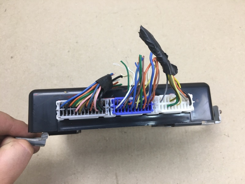 Блок электронный HYUNDAI SONATA YF 10-14 Седан 2.4 G4KK Блок электронный HYUNDAI SONATA YF 10-14 Седан 2.4 G4KK