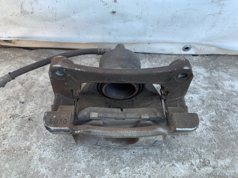 Суппорт тормозной передний левый CX-5 (KE) 11-17 2016 2.5