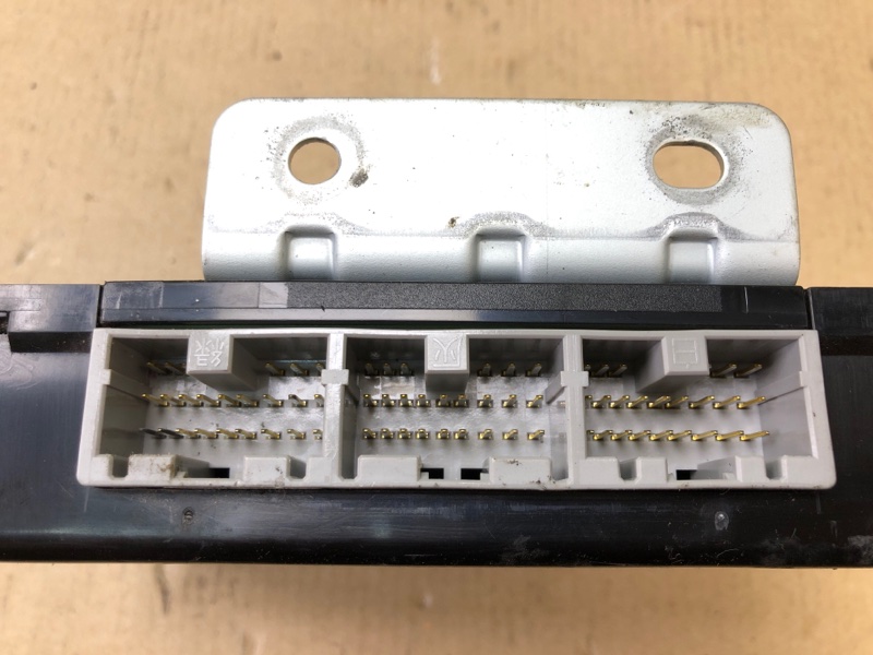 Блок управления центральным замком SOUL AM 08-13 2011 G4NA