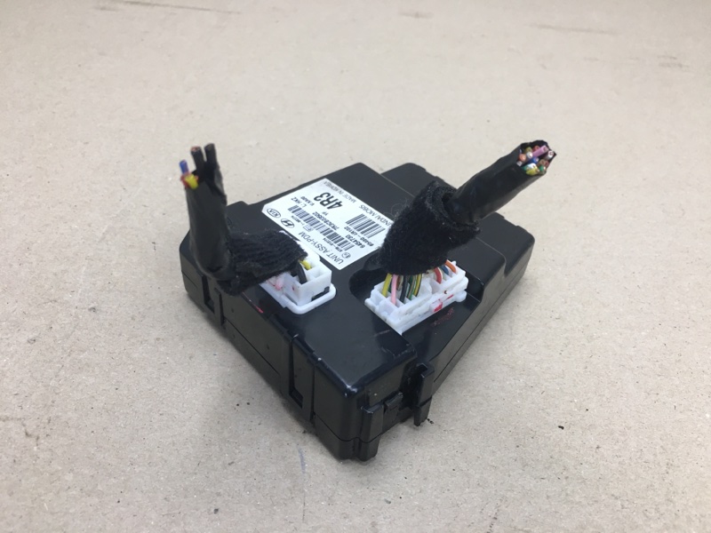 Блок электронный HYUNDAI SONATA YF 10-14 Седан 2.4 G4KK Блок электронный HYUNDAI SONATA YF 10-14 Седан 2.4 G4KK