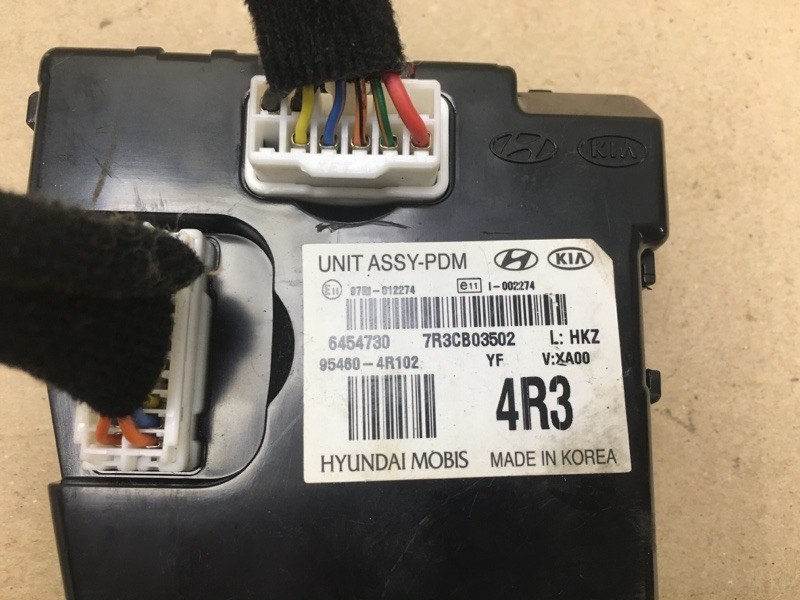 Блок электронный SONATA YF 10-14 2012 Седан 2.4 G4KK Блок электронный SONATA YF 10-14 2012 Седан 2.4 G4KK